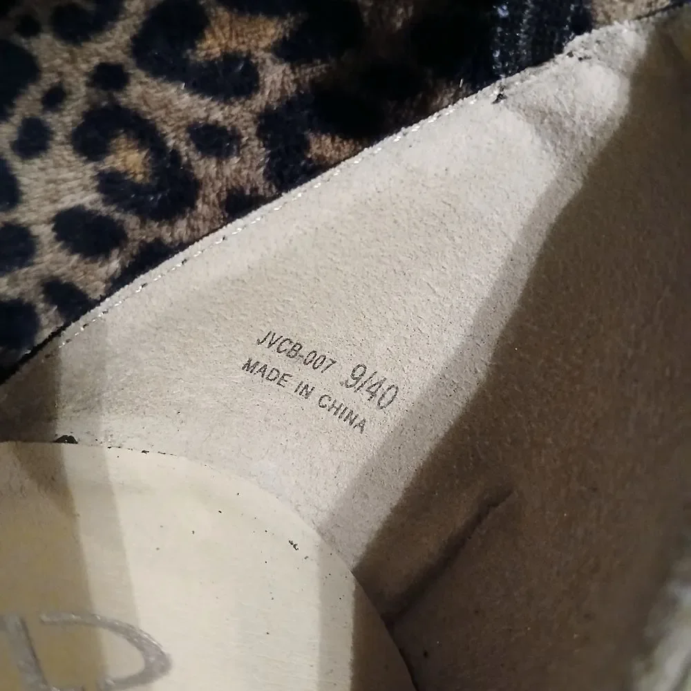 CL By Laundry Heels Size 9
